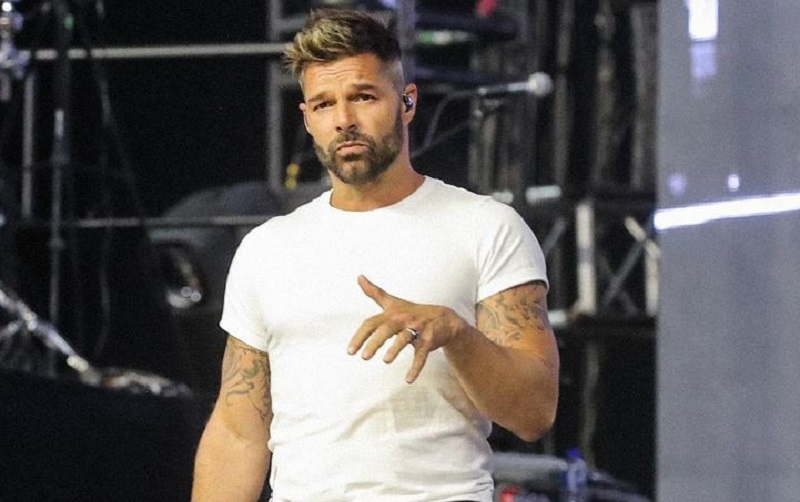 Justiça emite medida contra Ricky Martin