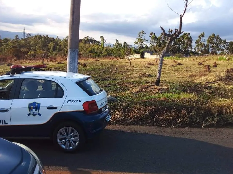 Dupla é detida após tentar vender terreno para o próprio dono em Taubaté