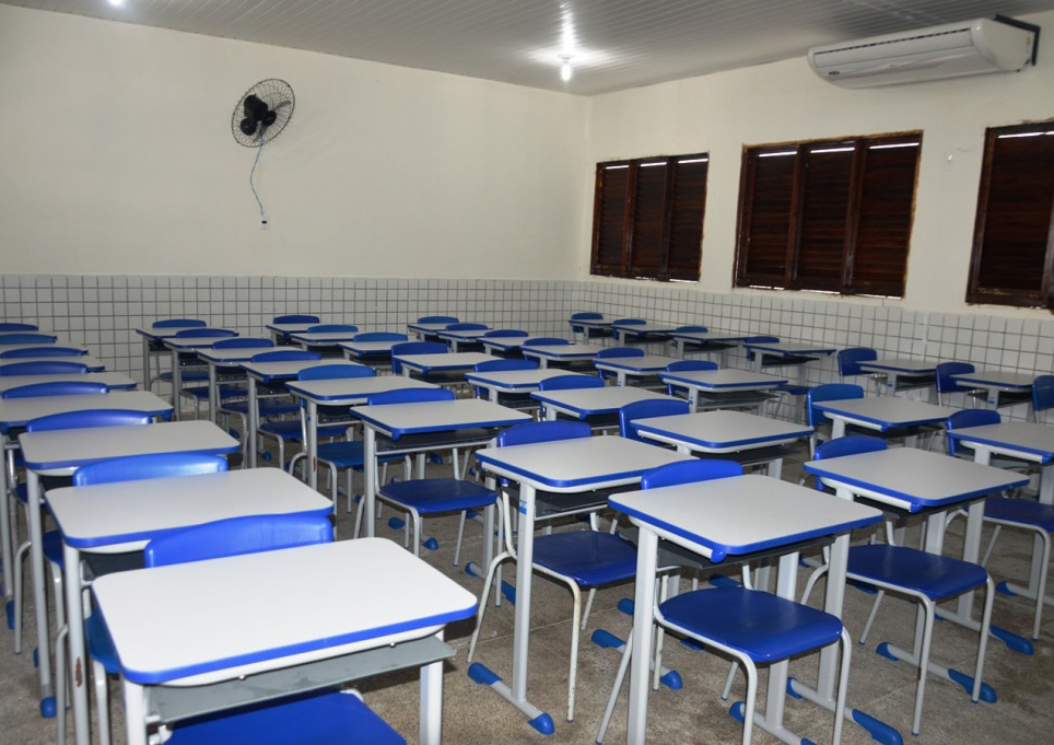 Campos do Jordão retoma aulas presenciais nas escolas estaduais a partir desta quarta-feira (14) Divulgação