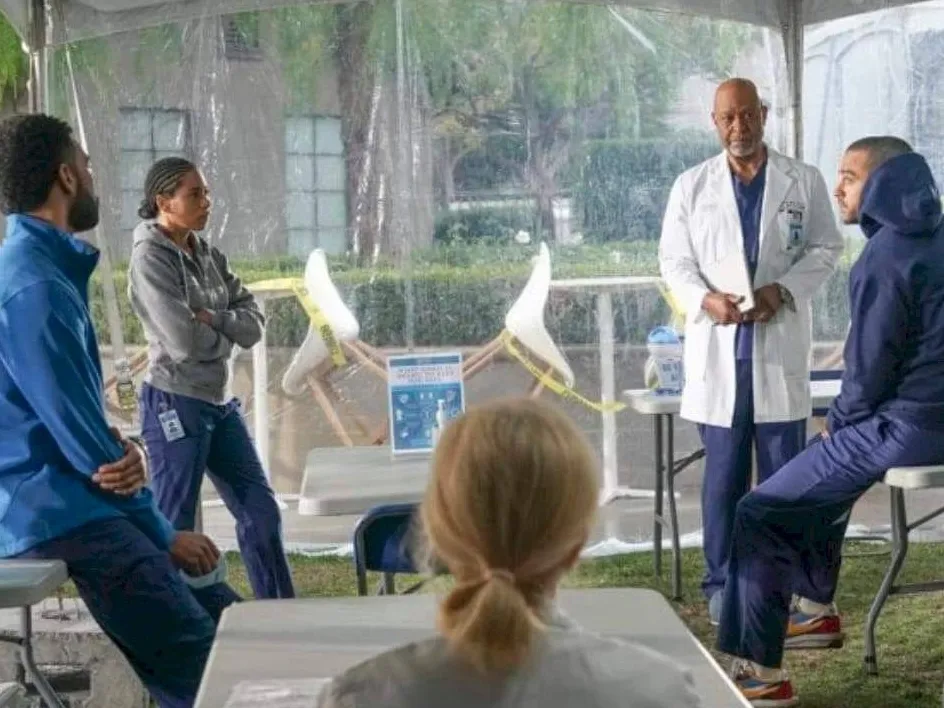 Foto levanta suspeita sobre retorno de mais um personagem em Grey's Anatomy