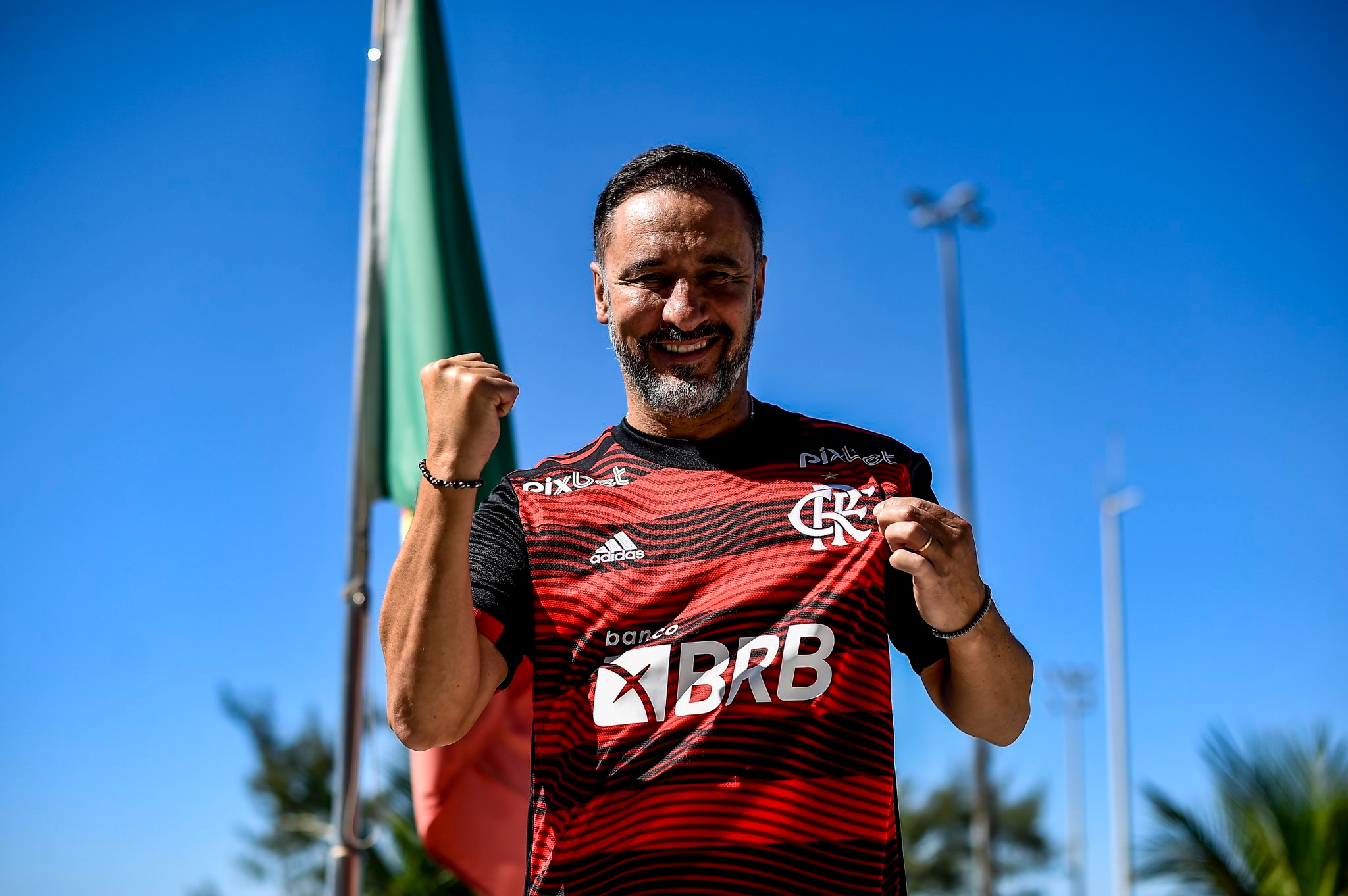 O português Vítor Pereira chegou ao Rio nesta segunda-feira (2) Marcelo Cortes/CR Flamengo