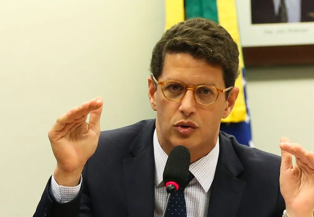 Ministro do Meio Ambiente Ricardo Salles pede demissão do cargo