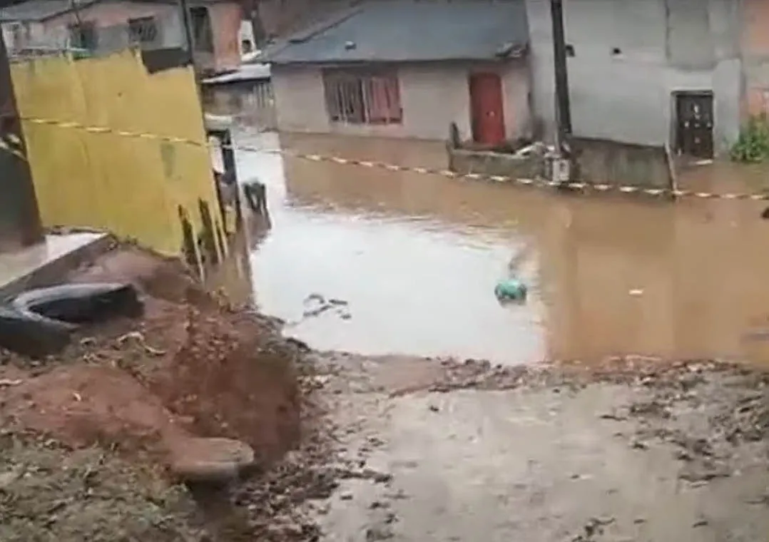 Paraná registra desabamentos e alagamentos por causa da chuva