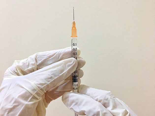 Ministério da Saúde afirma que Brasil não tem estoque suficiente de seringas e agulhas Kristine Wook/Unsplash