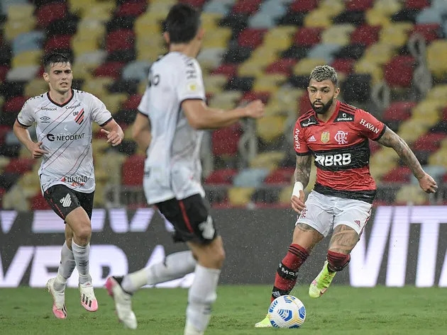 Gabigol em campo na última partida entre Flamengo x Athletico-PR