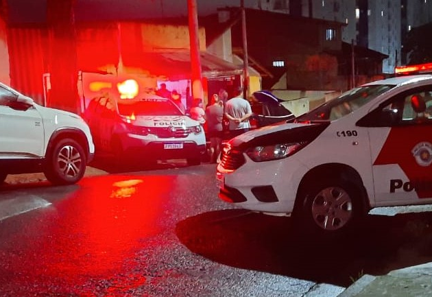 Homem é morto a tiros dentro de bar em Taubaté Rauston Naves/Vale Urgente