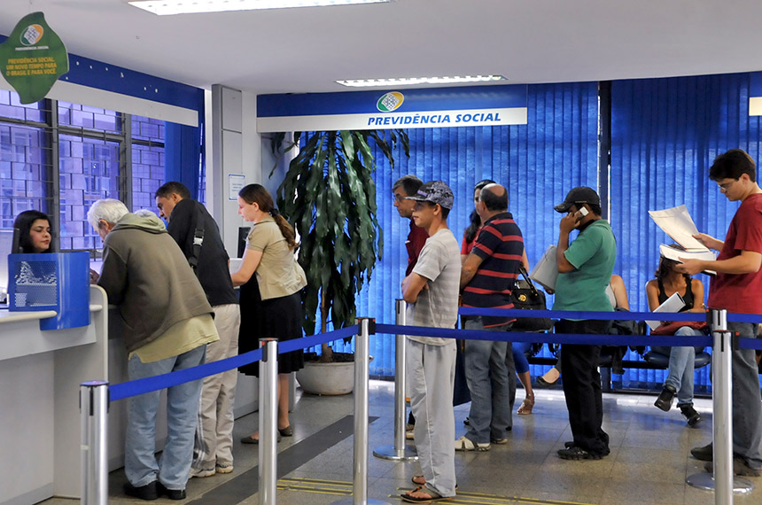 A porcentagem é definida com base no Índice Nacional de Preços ao Consumidor. Foto: Antonio Cruz/Agência Brasil