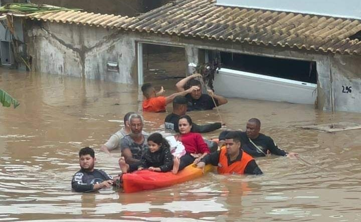 Na tarde de ontem (30), um idoso morreu atingido por um raio.  Reprodução 