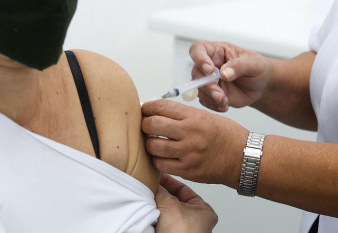 Mais da metade das cidades brasileiras (2.886, ou 51%) aplicaram menos vacinas que a média nacional Governo do Estado de São Paulo/Divulgação