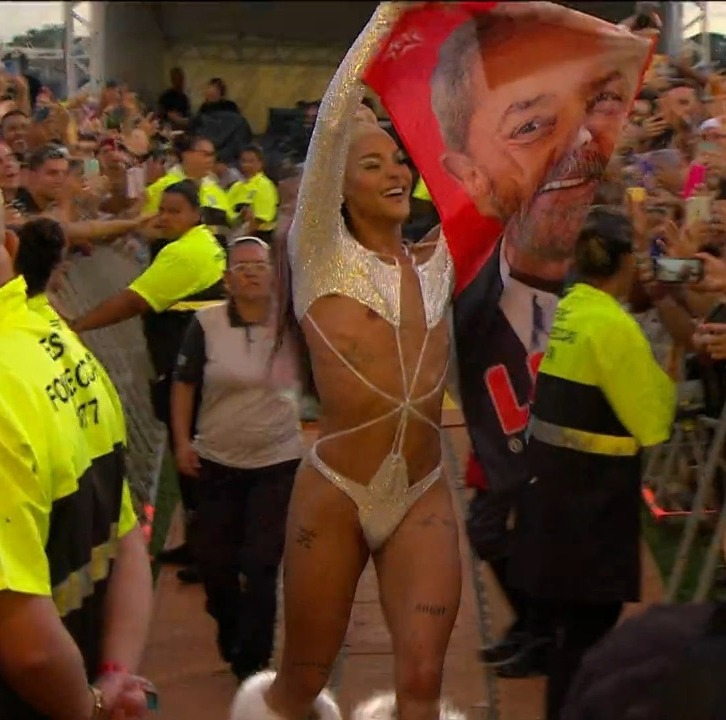 Cantora Pabllo Vittar no festival de música Lollapalloza 2022 Foto: Reprodução/ Redes sociais