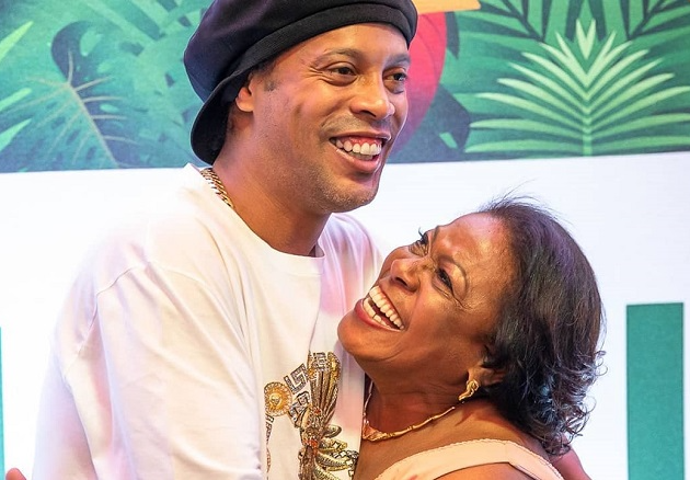 Mãe de Ronaldinho Gaúcho morre de Covid-19 aos 71 anos Reprodução/Instagram