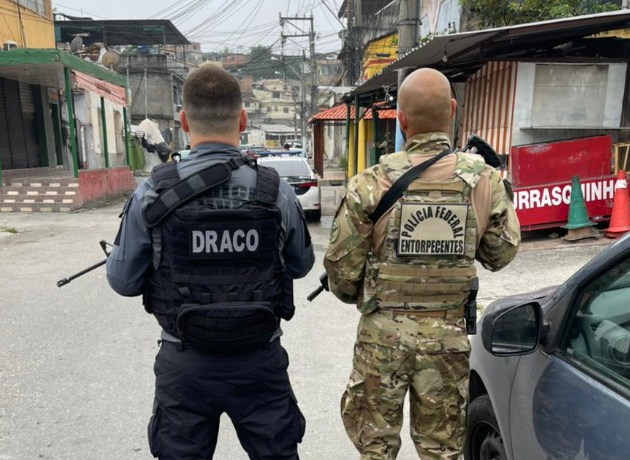 Delegacia de Repressão às Ações Criminosas Organizadas e Inquéritos Especiais faz operação desde a madrugada desta quarta-feira (27) Foto: Divulgação/Polícia Civil 