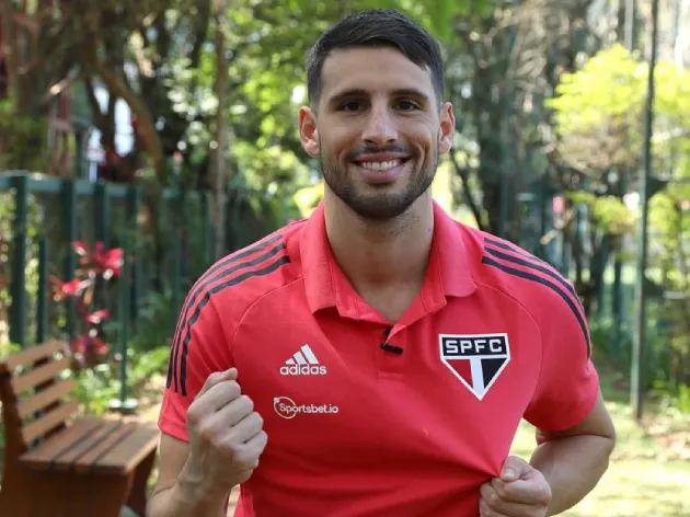 Calleri é vaiado em premiação do Campeonato Paulista