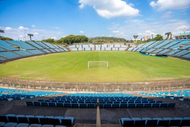 De acordo com o documento publicado nesta quarta-feira (07), o local poderá receber público limitado a 15% da sua capacidade Foto: Arquivo/Prefeitura Ipatinga