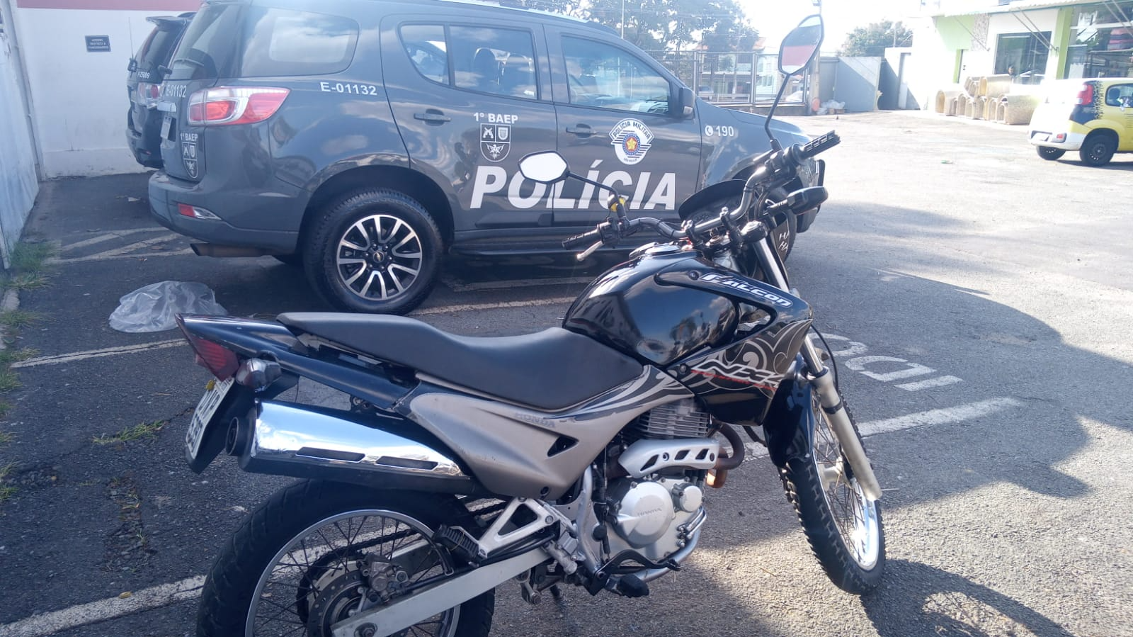 Moto Falcon dublê é apreendida pela BAEP em Campinas 
