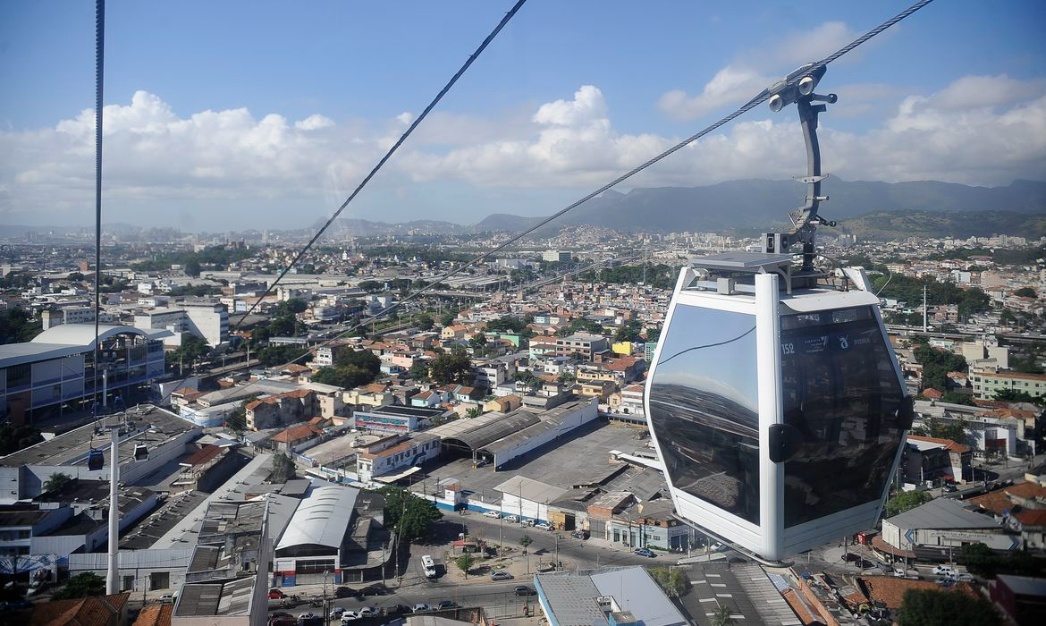 Teleférico do Complexo do Alemão transporta moradores e turistas Tomaz Silva/Agência Brasil