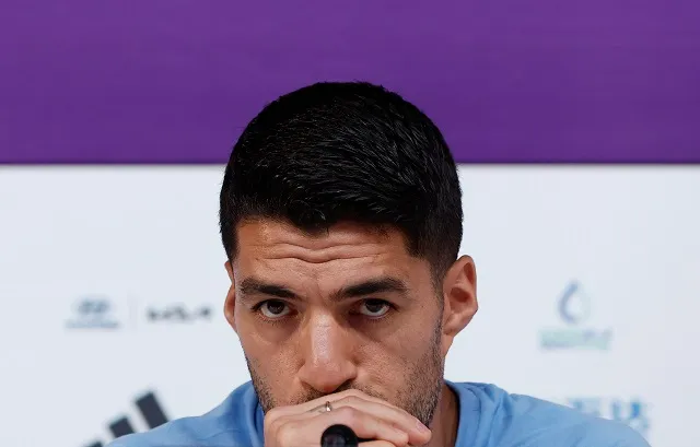 Luis Suárez em coletiva de imprensa