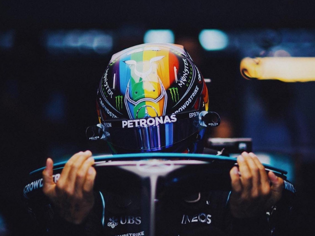 Lewis Hamilton vence o GP da Arábia Saudita e empata com Max Verstappen na F1