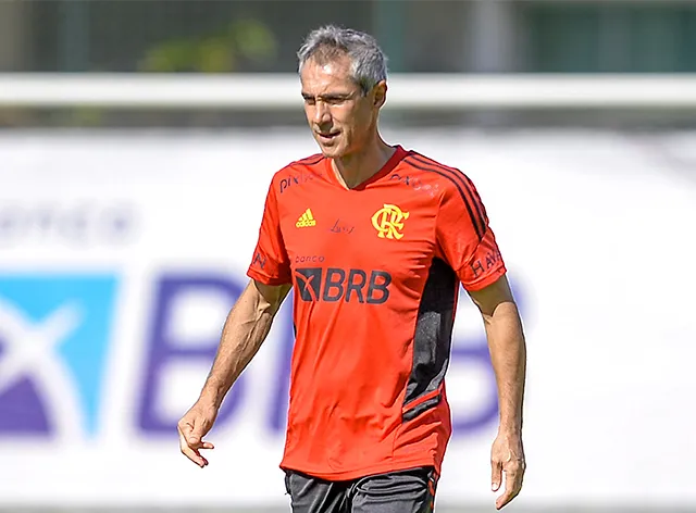 Paulo Sousa assumiu o Flamengo em janeiro de 2022