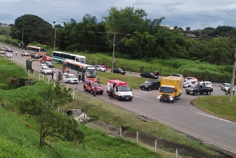 Criança atropelada por ônibus em São José será enterrada em Embu das Artes Marcelo Bueno