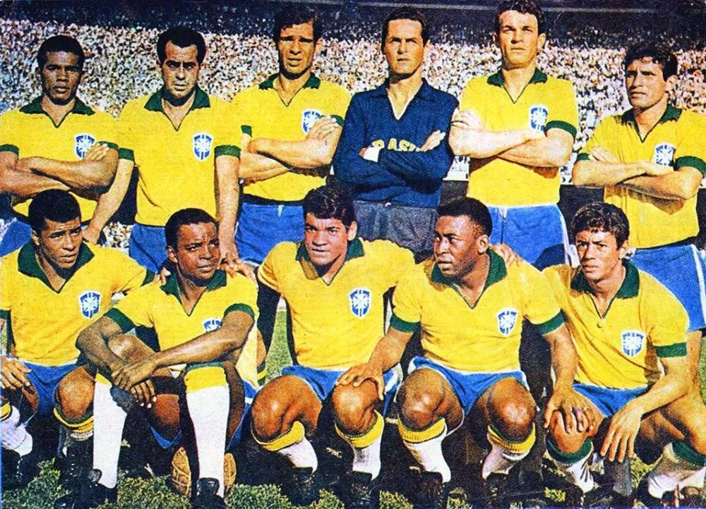 Só love: Pelé em Cuba para 'jogo da amizade' entre Cosmos(EUA) e seleção  cubana de futebol – A Política Além da Notícia