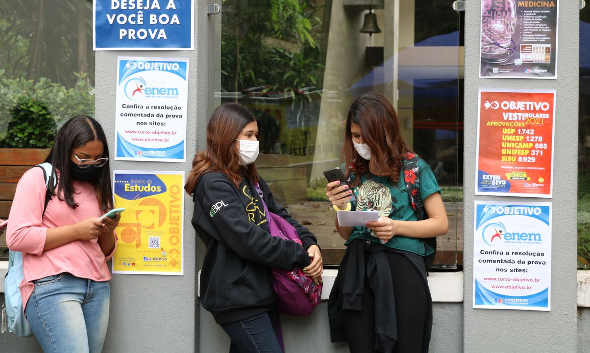 Ensino Médio mudou, mas Enem continua o mesmo e os alunos temem ter prejuízos na prova Foto: Rovena Rosa/ Agência Brasil