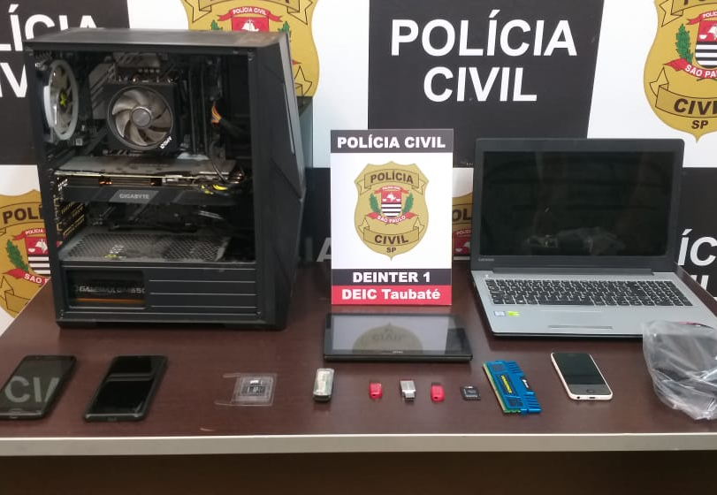 Megaoperação contra pornografia infantil no país cumpre mandados em Taubaté Divulgação/Polícia Civil