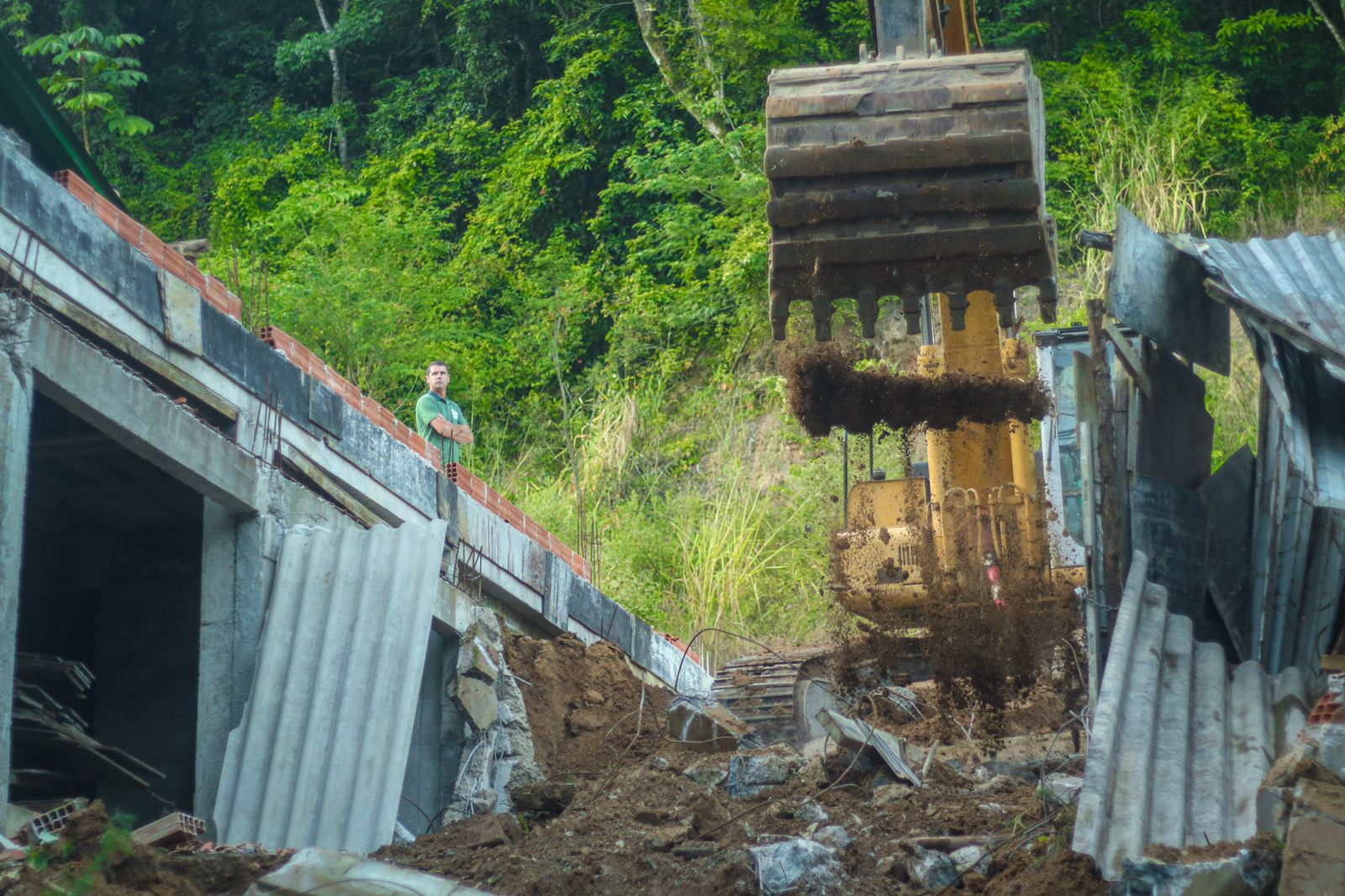 Donos da construção já haviam ignorado embargos anteriores Divulgação/Prefeitura do Rio de Janeiro