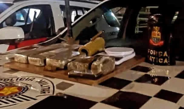 Homem é preso com 2,6 quilos de maconha no Morro do Algodão, em Caraguatatuba