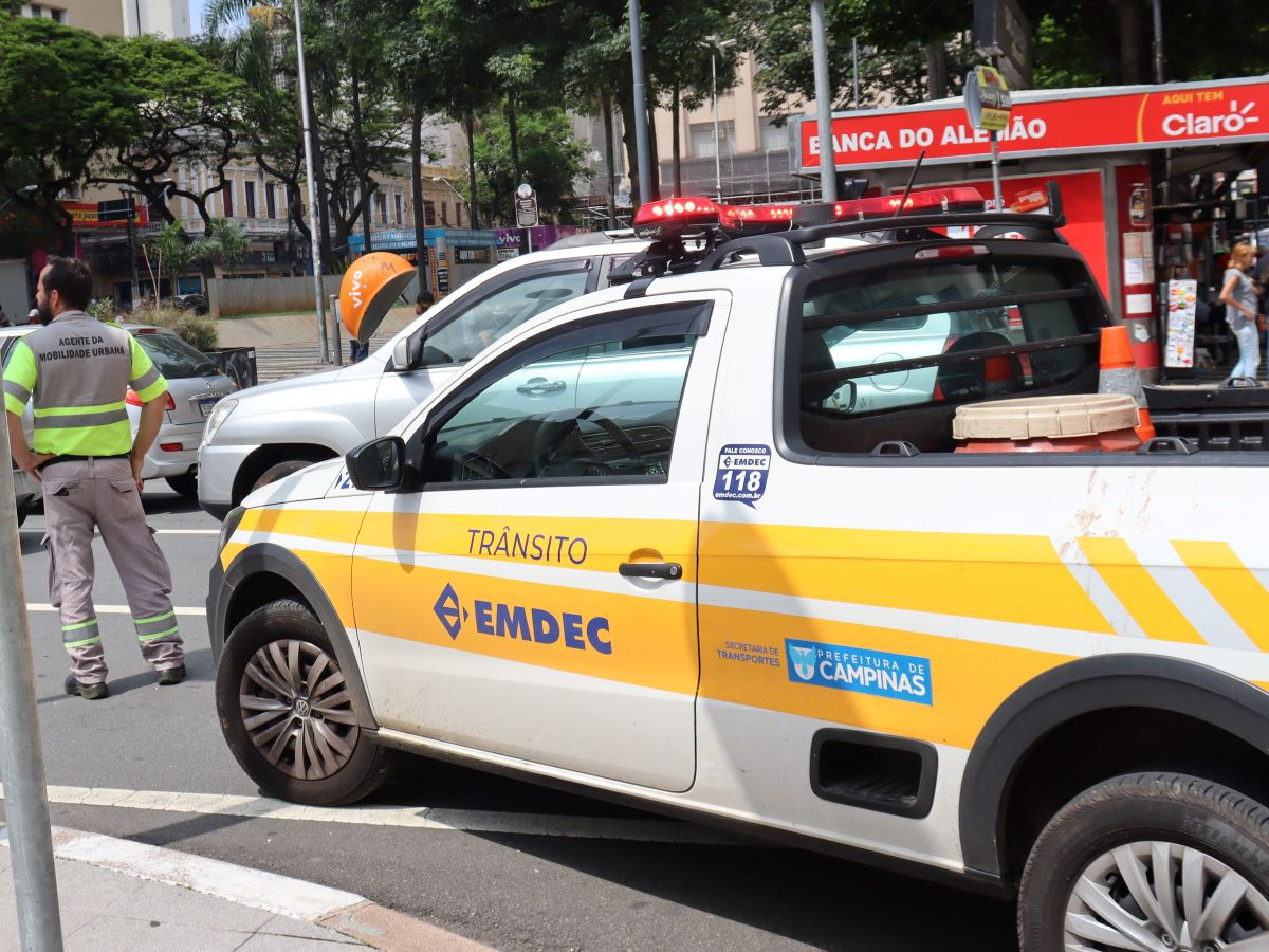 As equipes da Emdec de trânsito e transporte atuam normalmente. Divulgação