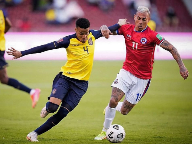 Chile denuncia lateral do Equador e tenta vaga na Copa do Mundo