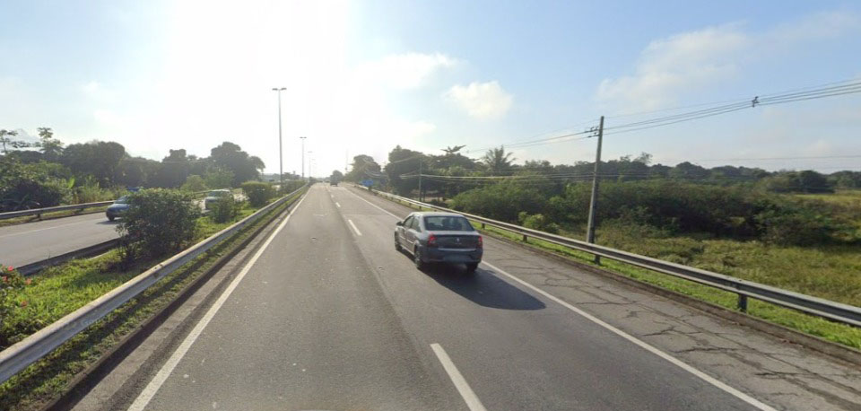 Homem é preso em flagrante após manter ex-companheira refém em carro Reprodução/Google Street View