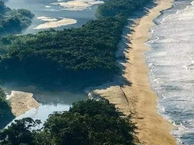 Idoso morre afogado na Praia Puruma, em Ubatuba Reprodução/ Street View