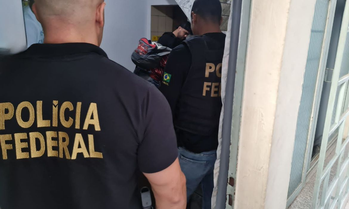 PF cumpre mandados no Rio de Janeiro  Comunicação Social da Polícia Federal no Rio de Janeiro