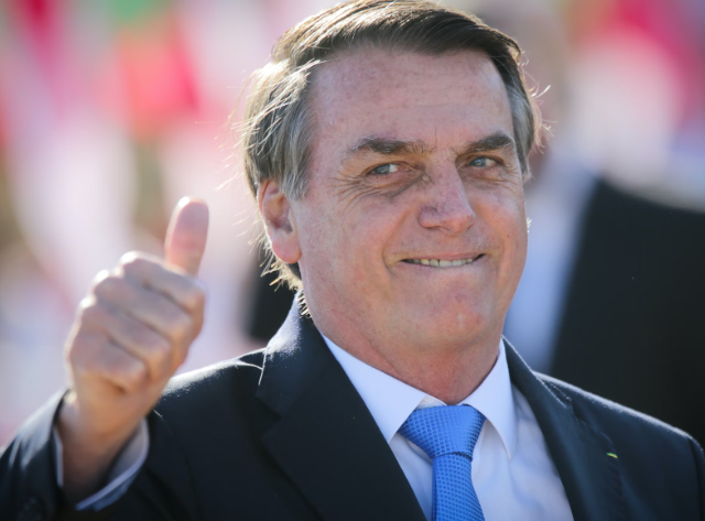 Bolsonaro comemora número positivos da economia; objetivo agora é manter os 600 reais do a André Coelho/Bloomberg via Getty Images