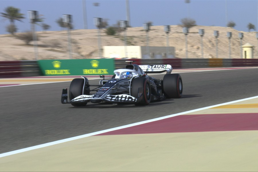 Pérez domina primeiro treino livre do GP do Bahrein de F1 - Notícia de  Fórmula 1 - Grande Prêmio