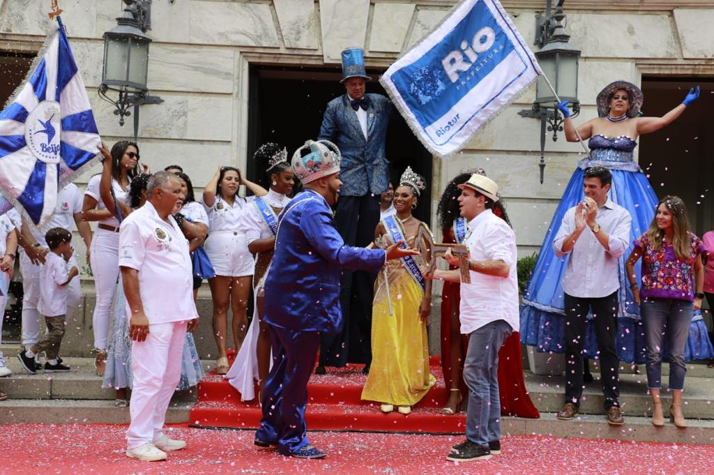 Prefeito fez a tradicional entrega da chave da cidade ao Rei Momo Marcos de Paula/Prefeitura do Rio